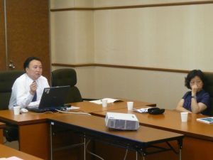 左：叢日雲教授、右：潘小娟教授