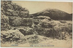 旅順東鶏冠山北堡塁ヨリ望台砲ノ遠景