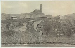 （熱河・承徳）天下の奇峯、棒槌山の大觀