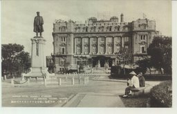 (大連)中央広場に聳ゆるヤマトホテルの壮観