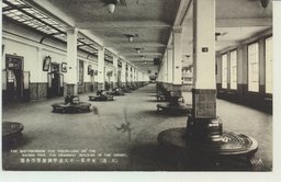 (大連)東洋一の大連埠頭旅客待合室