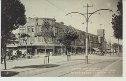 (大連)街の百貨店として新施設を誇る連鎖商店街