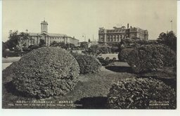 (カメラの大連)　大連の大広場右大和ホテル左役所