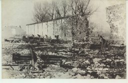 (南嶺戦蹟)支那砲兵営大砲三十六門中一部の残骸