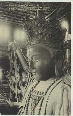 (承徳の喇嘛廟)壯厳端麗なる喇嘛廟内の観音像